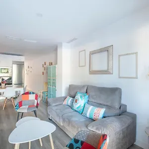 Apartamento Casa Valentina: Confort Y Luz En Centro, Sevilla